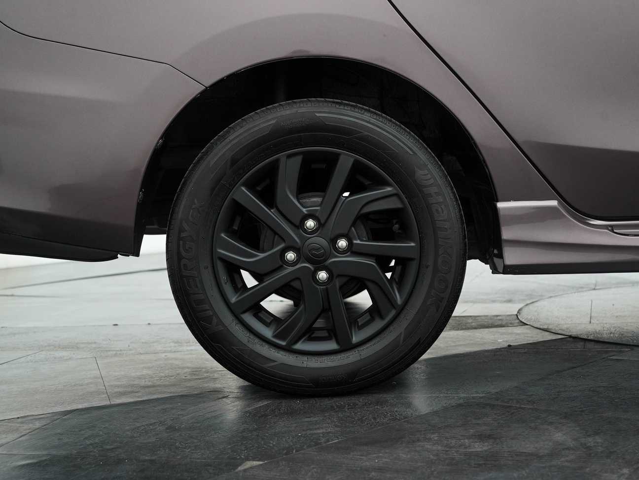 terpakai 2018 Perodua Bezza Advance 1.3