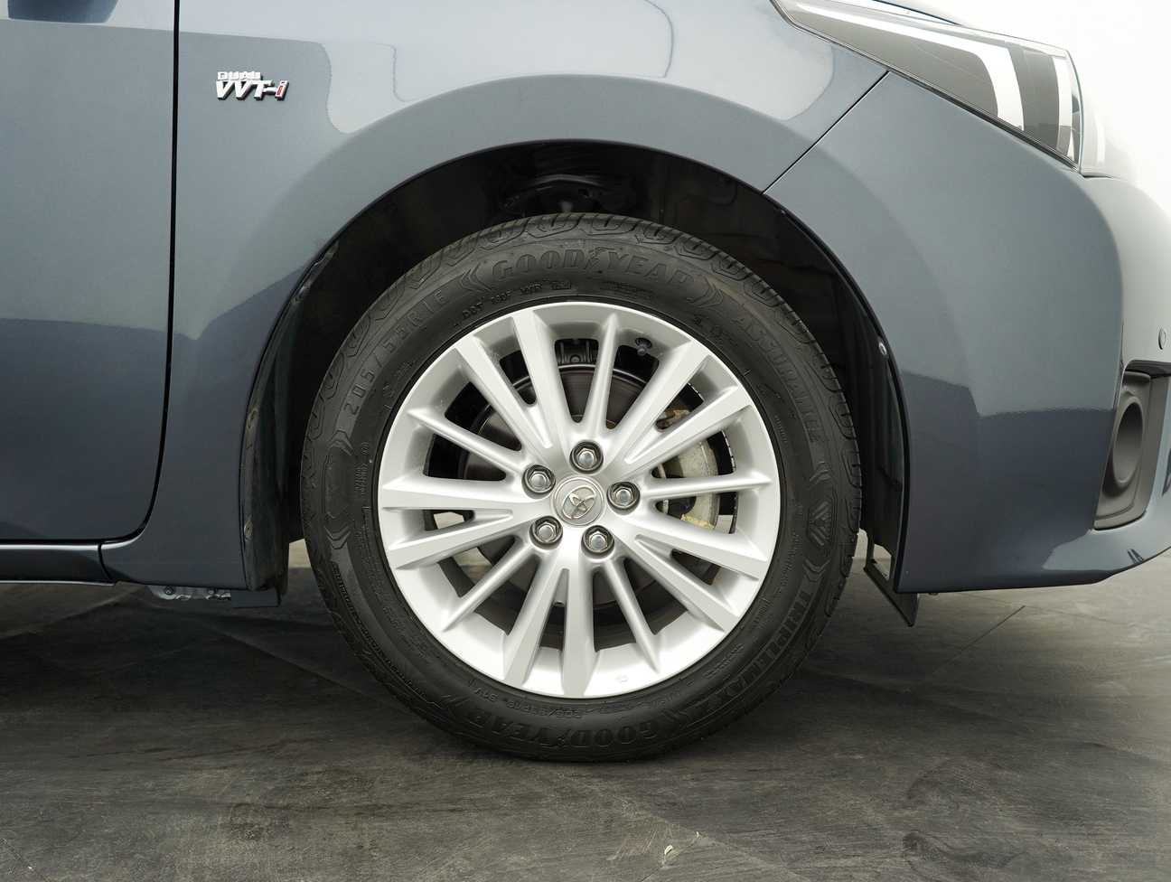 terpakai 2015 Toyota Corolla Altis G 1.8