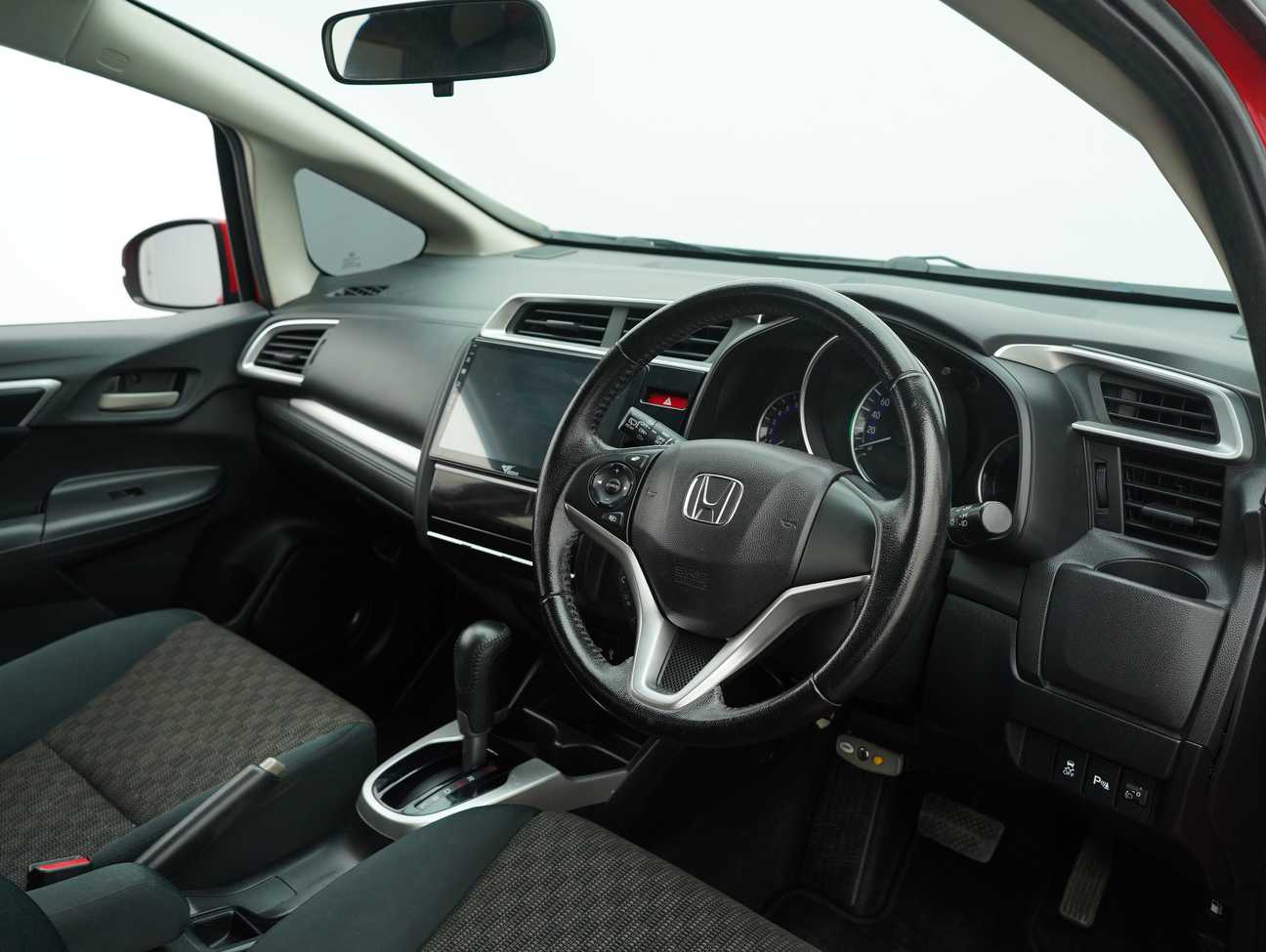 used 2016 Honda Jazz V 1.5