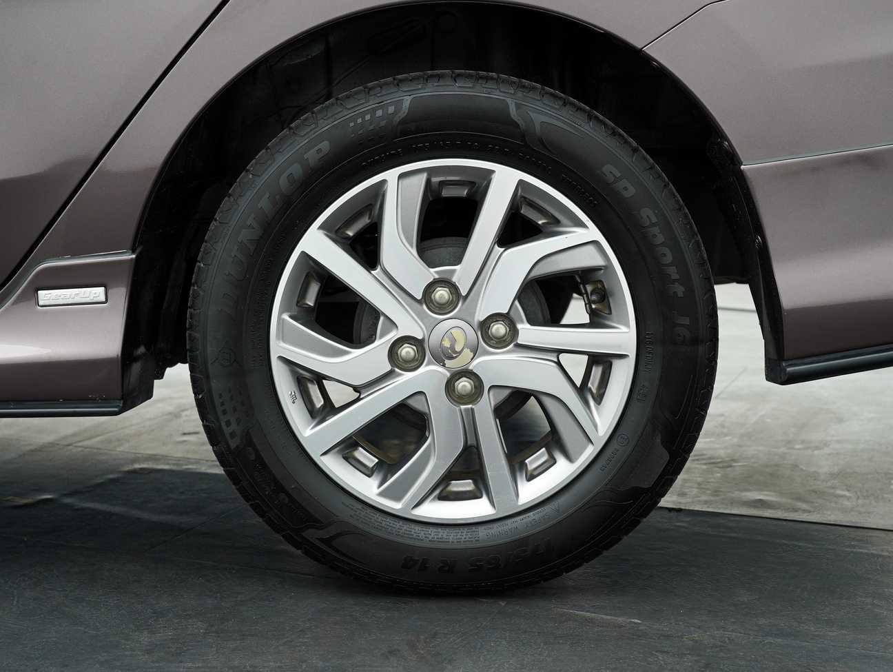 terpakai 2016 Perodua Bezza Advance 1.3