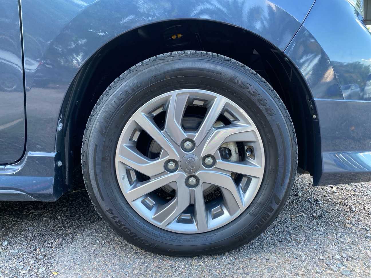 terpakai 2021 Perodua AXIA Advance 1.0