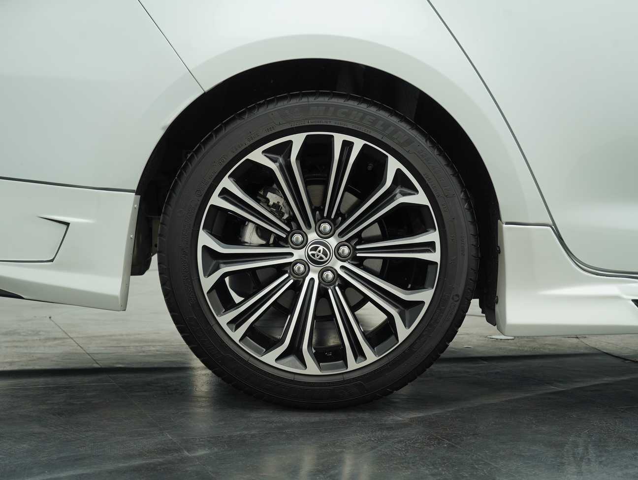 used 2022 Toyota Corolla Altis G 1.8