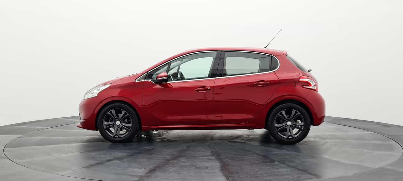 used 2013 Peugeot 208 5-DOOR 1.6