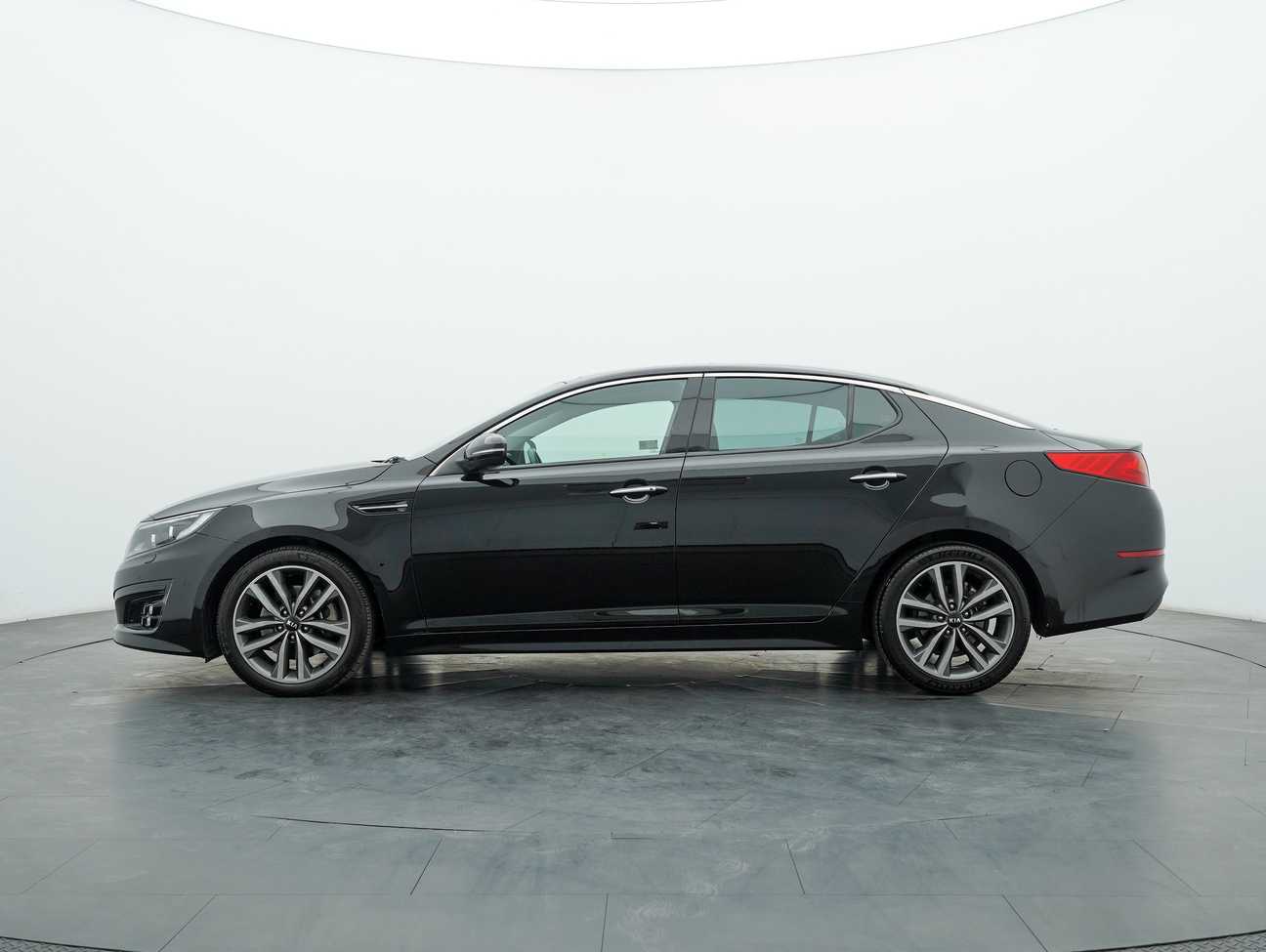 terpakai 2016 Kia Optima K5  2.0