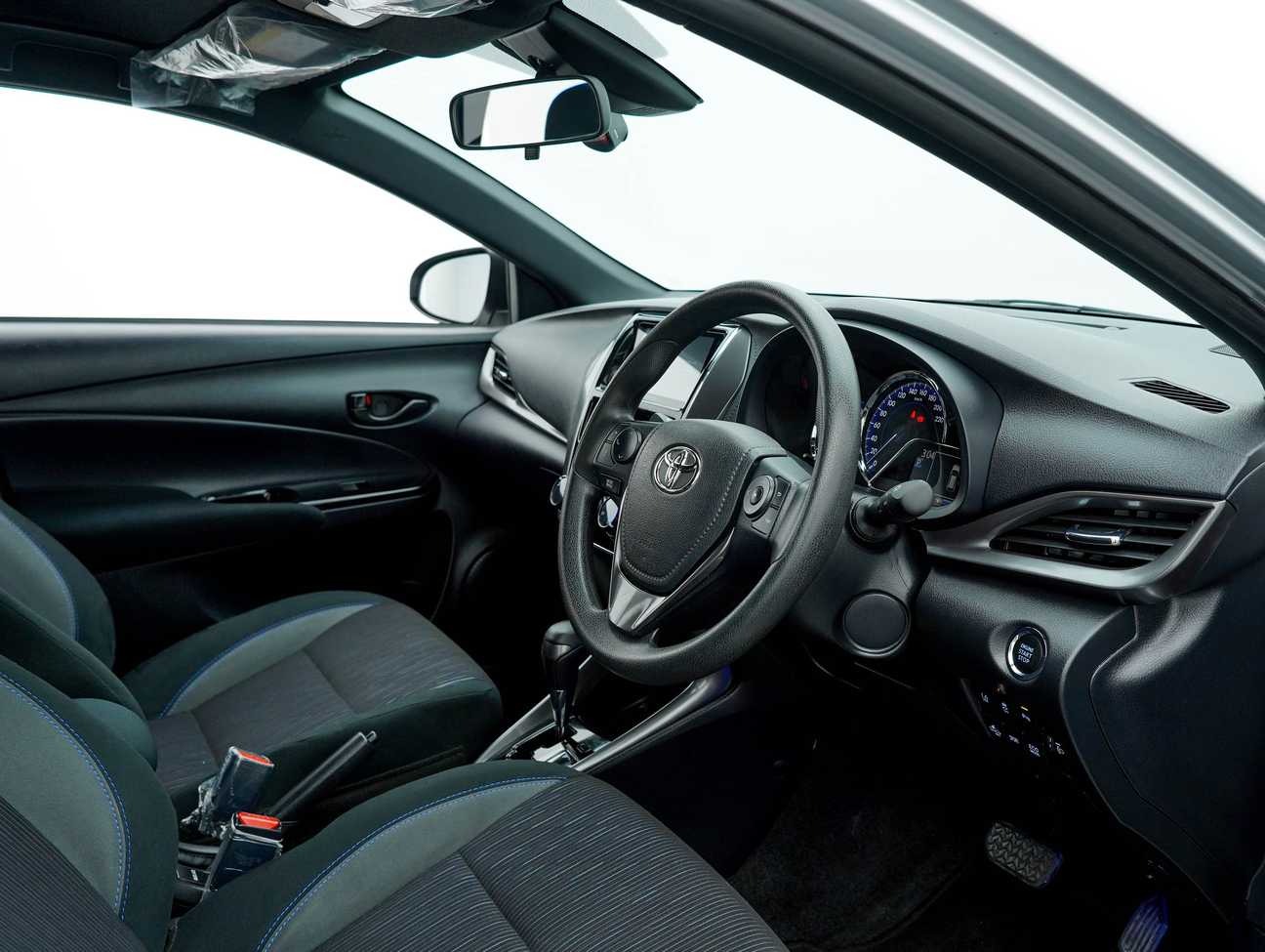 used 2021 Toyota Yaris E 1.5