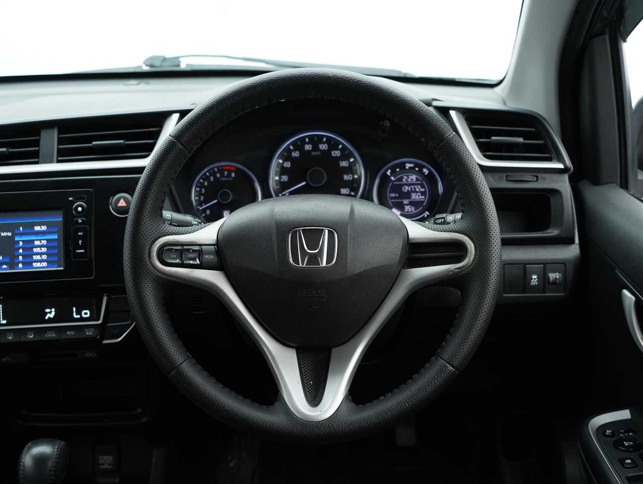 used 2017 Honda BR-V V 1.5