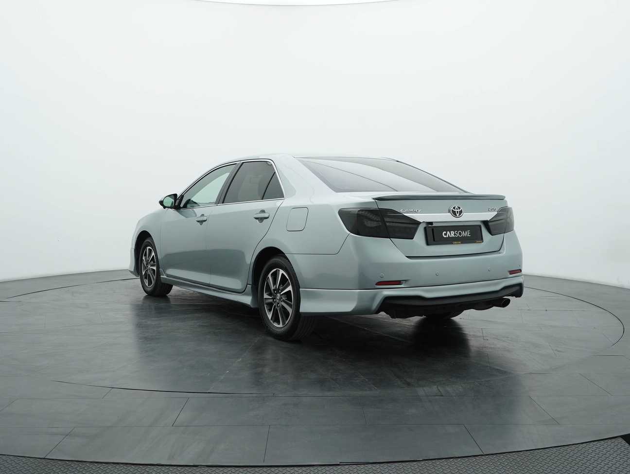 used 2014 Toyota Camry G 2.0