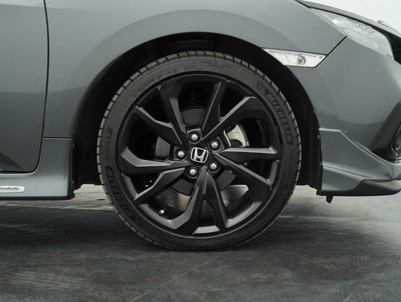terpakai 2020 Honda Civic TC VTEC Premium 1.5