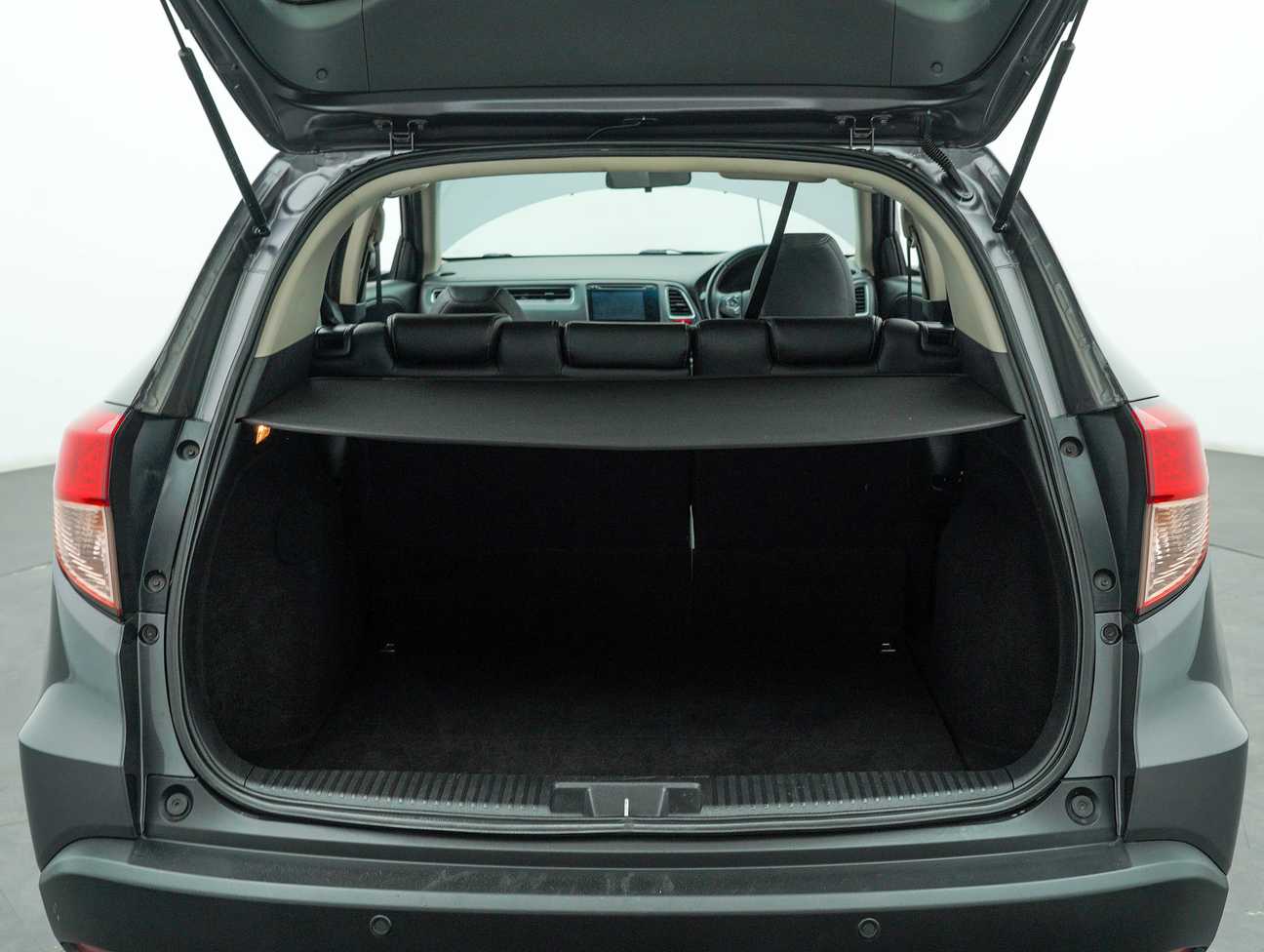 used 2016 Honda HR-V V 1.8