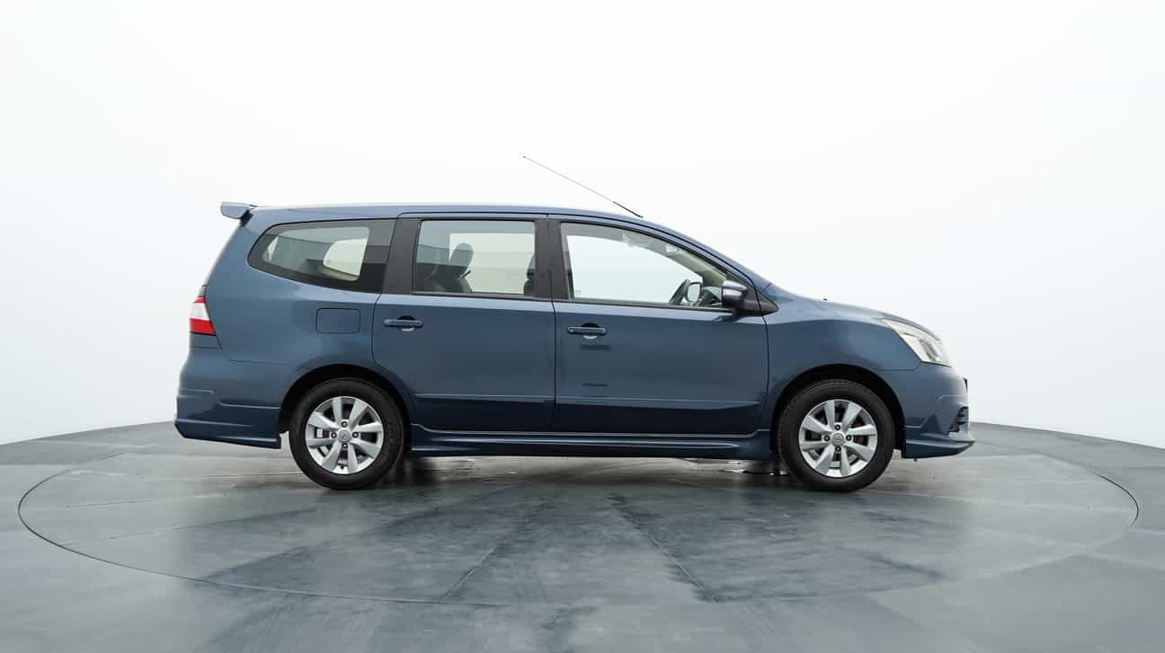 used 2014 Nissan GRAND LIVINA CLASSIC/COMFORT 1.8