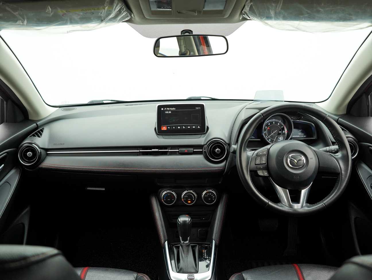 terpakai 2017 Mazda 2 SKYACTIV-G (LED Headlight with DRL) 1.5