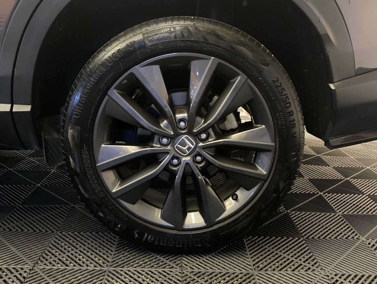 used 2024 Honda HR-V V 1.5