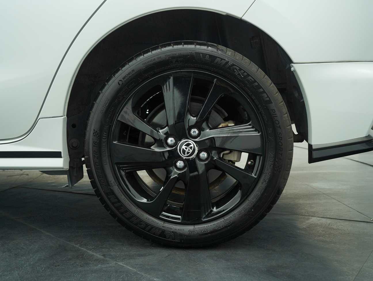 terpakai 2021 Toyota Yaris G 1.5