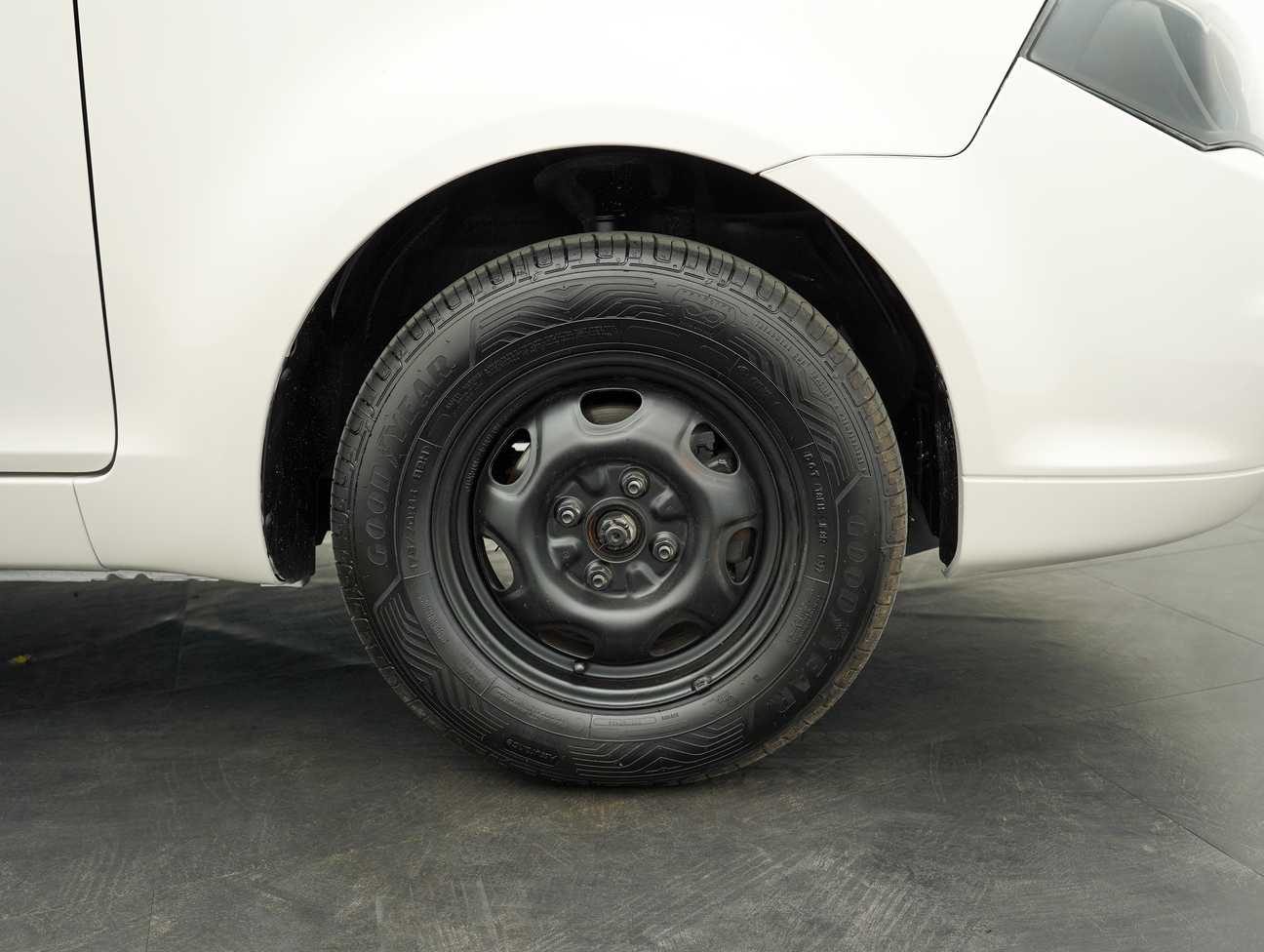 used 2015 Proton Saga FLX Standard 1.3