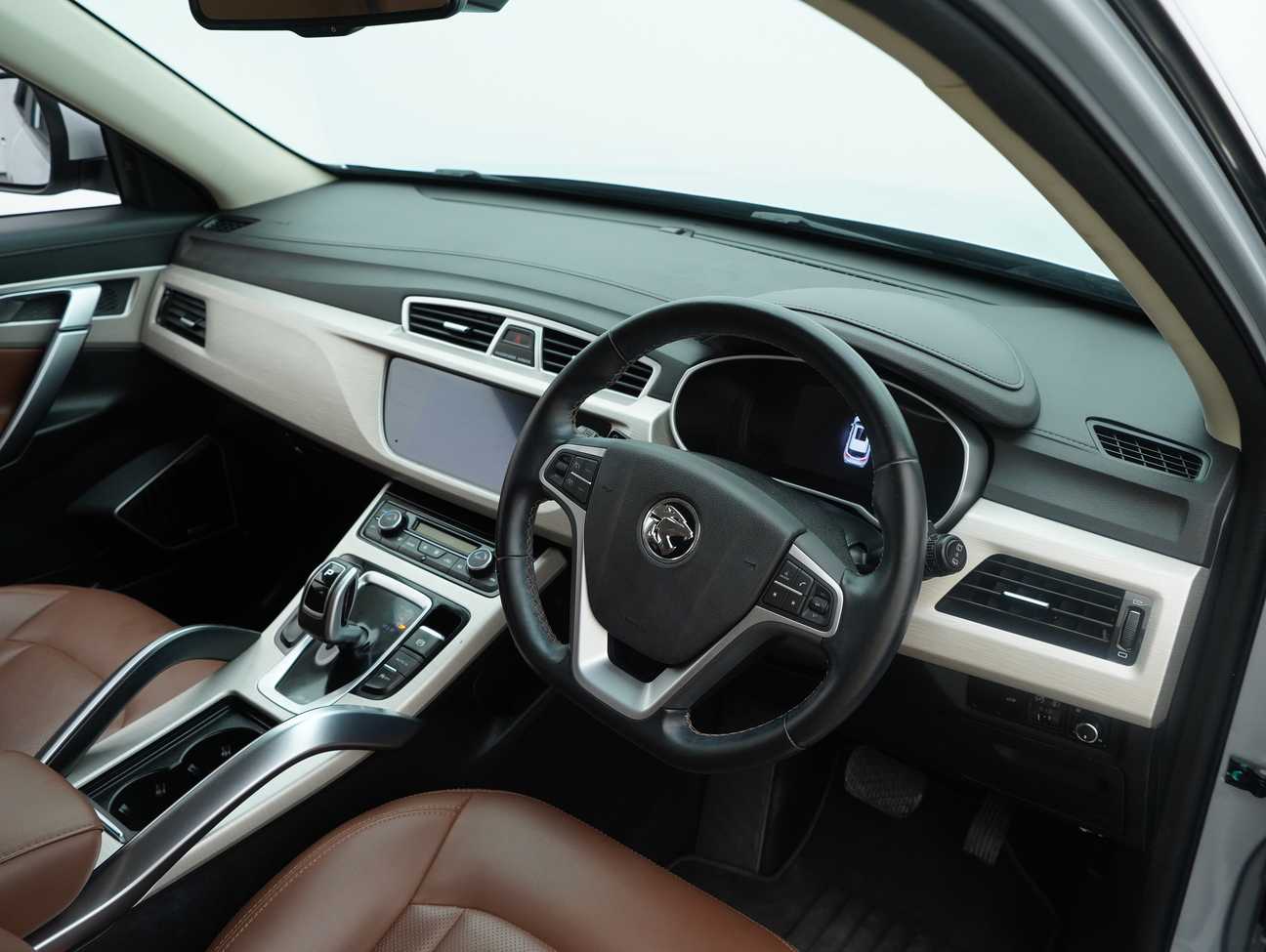 used 2020 Proton X70 Premium 1.8