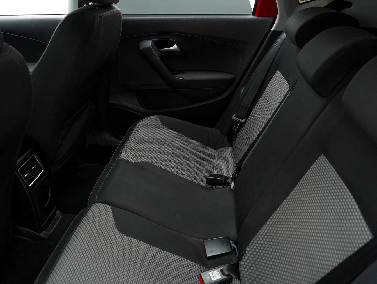 terpakai 2017 Volkswagen Polo  1.6