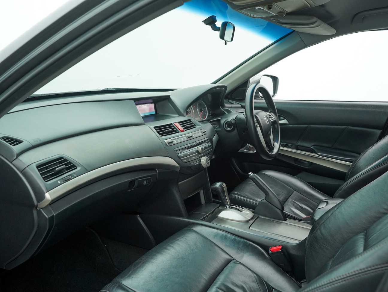 terpakai 2010 Honda Accord VTi-L 2.0