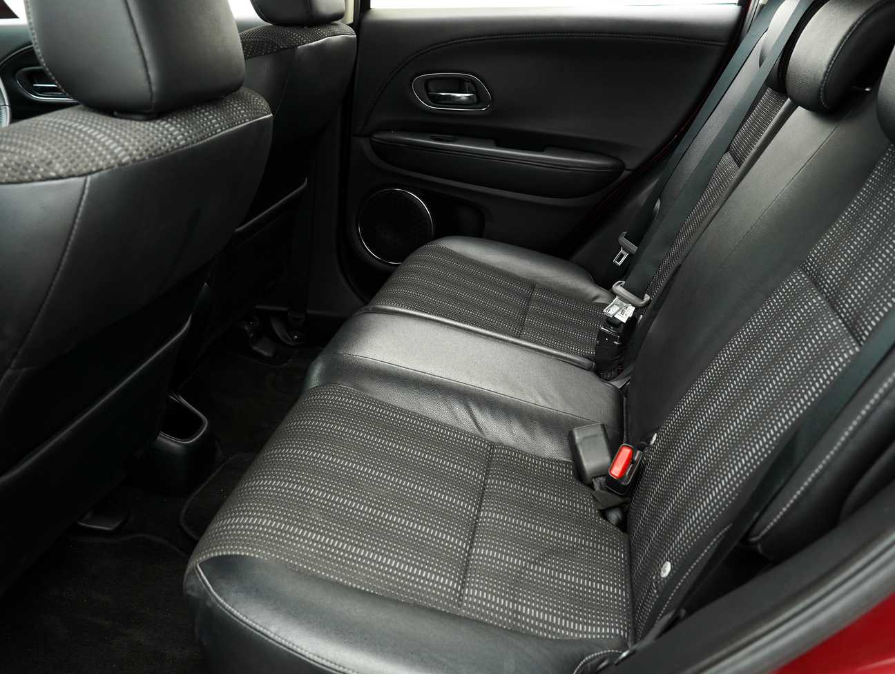 used 2017 Honda HR-V V 1.8