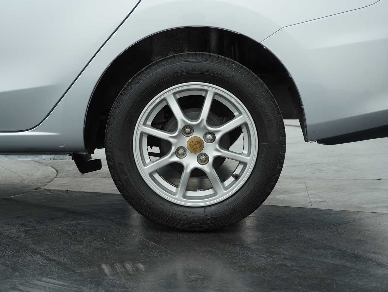 terpakai 2017 Perodua Bezza X Premium 1.3