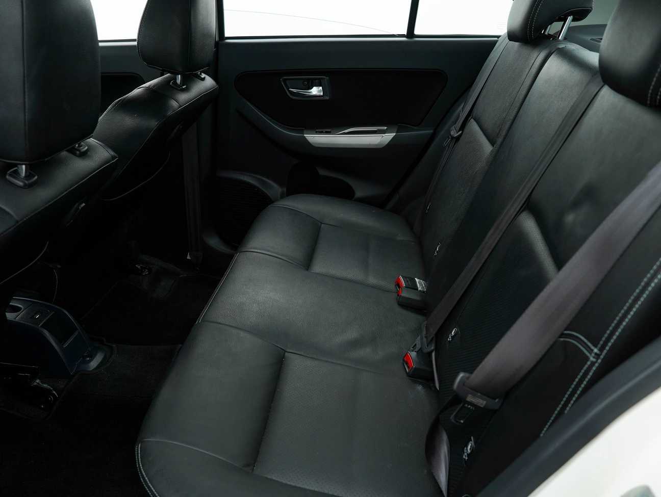 terpakai 2018 Perodua Bezza Advance 1.3