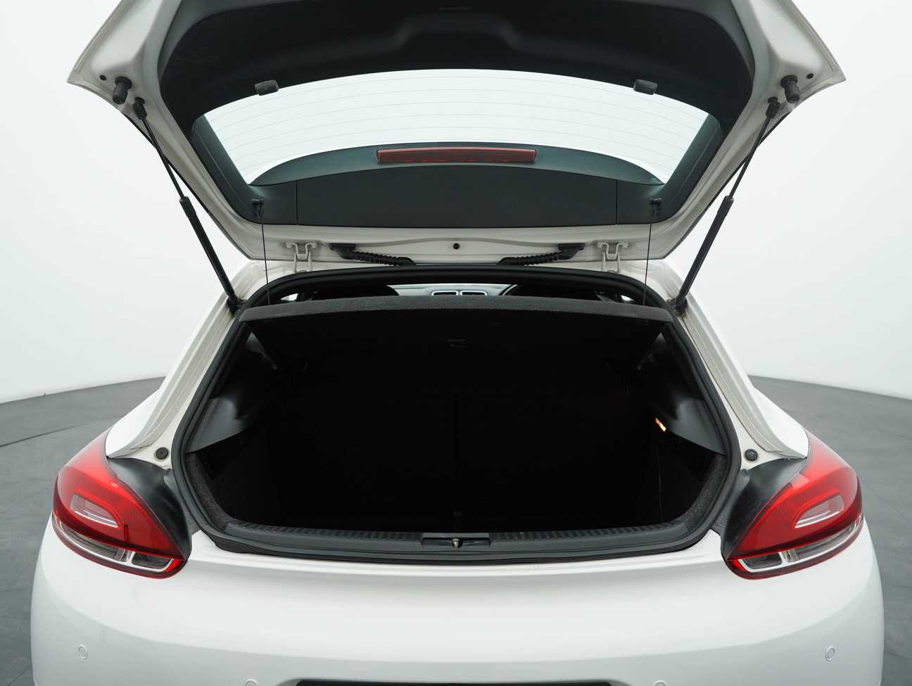 used 2013 Volkswagen Scirocco TSI 1.4