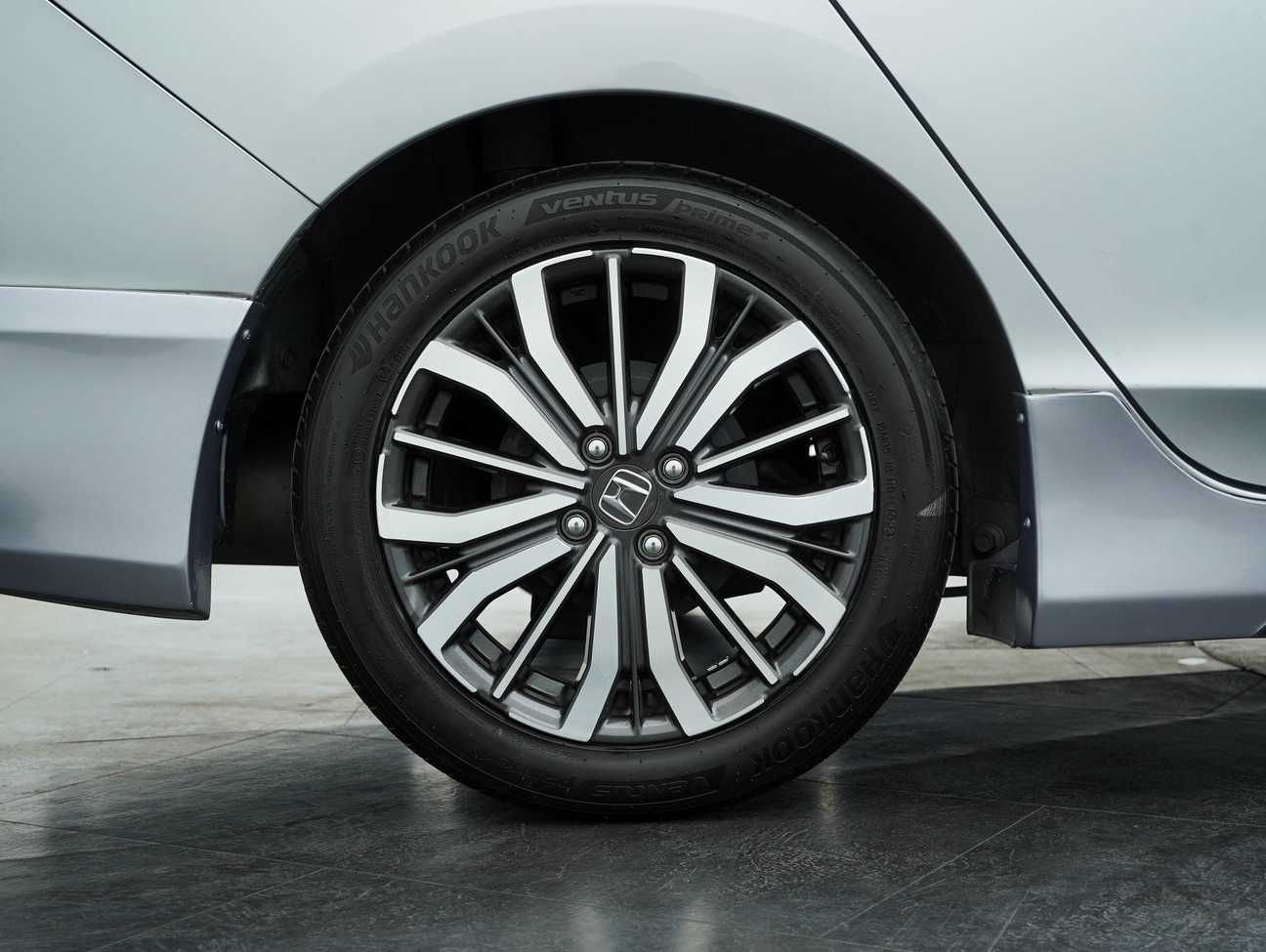 used 2018 Honda City V i-VTEC 1.5