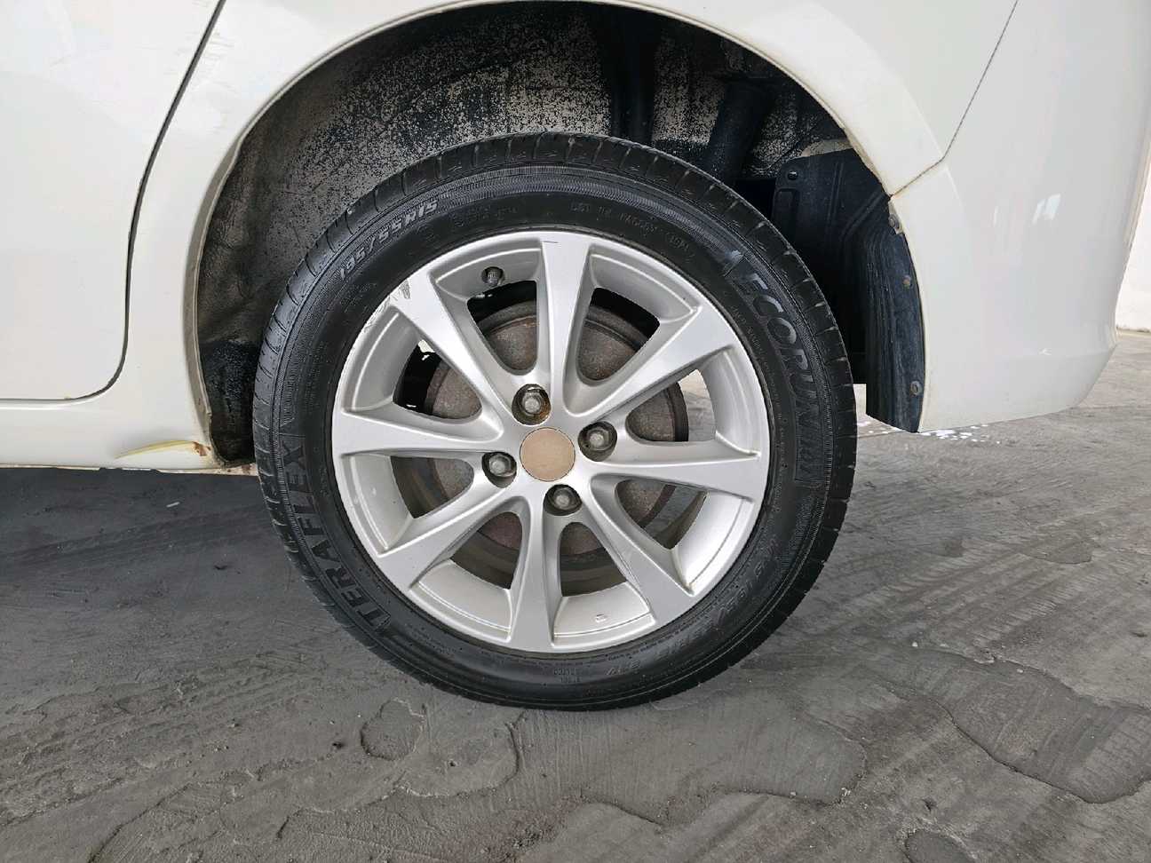 terpakai 2012 Perodua Alza EZi 1.5