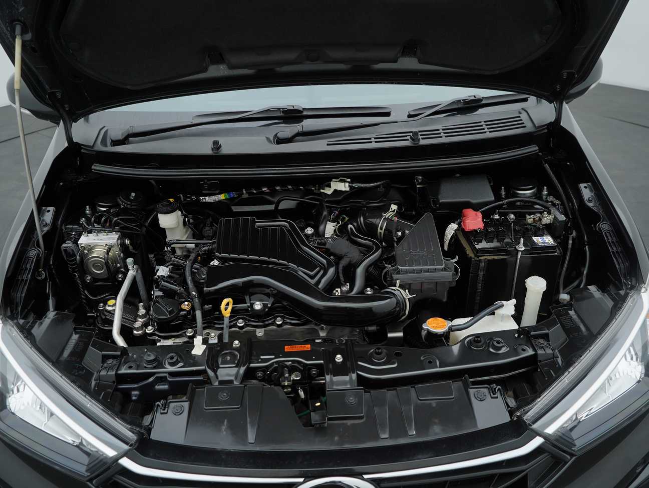used 2023 Perodua Bezza Advance 1.3