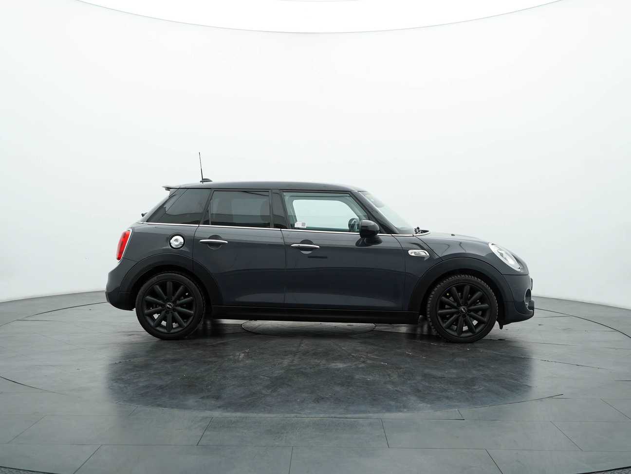 terpakai 2017 MINI 5 Door Cooper S 2.0