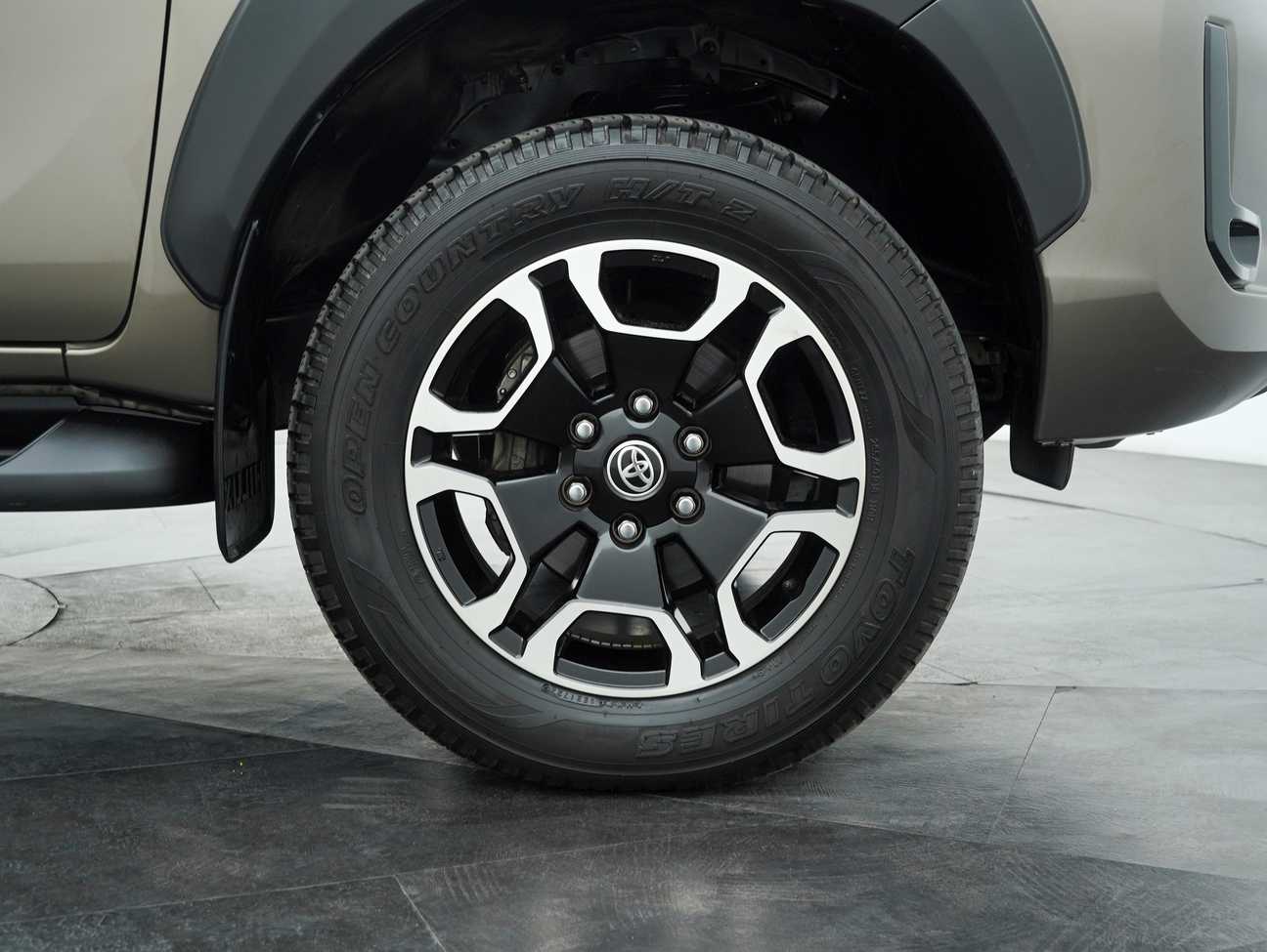 used 2022 Toyota Hilux V Dual Cab 2.4