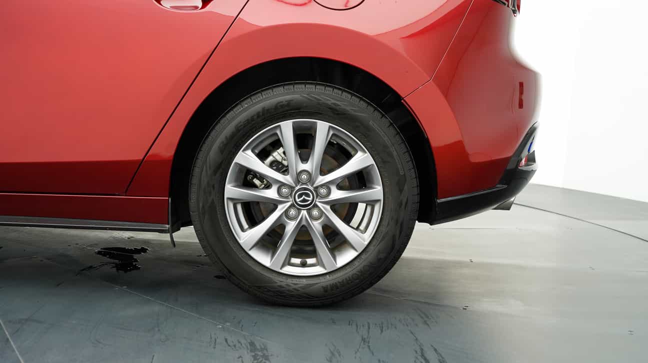 terpakai 2020 Mazda 3 LIFTBACK MID 1.5