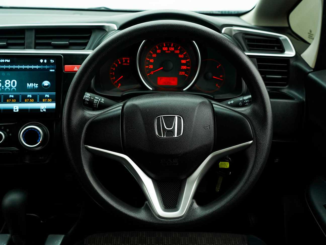 used 2015 Honda Jazz S 1.5