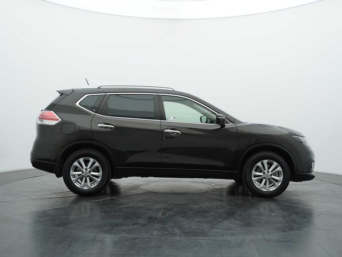 terpakai 2015 Nissan X-Trail  2.0