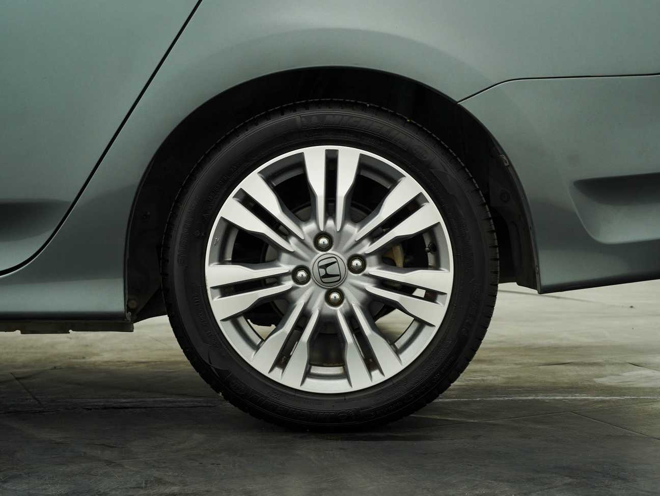 used 2013 Honda City E 1.5