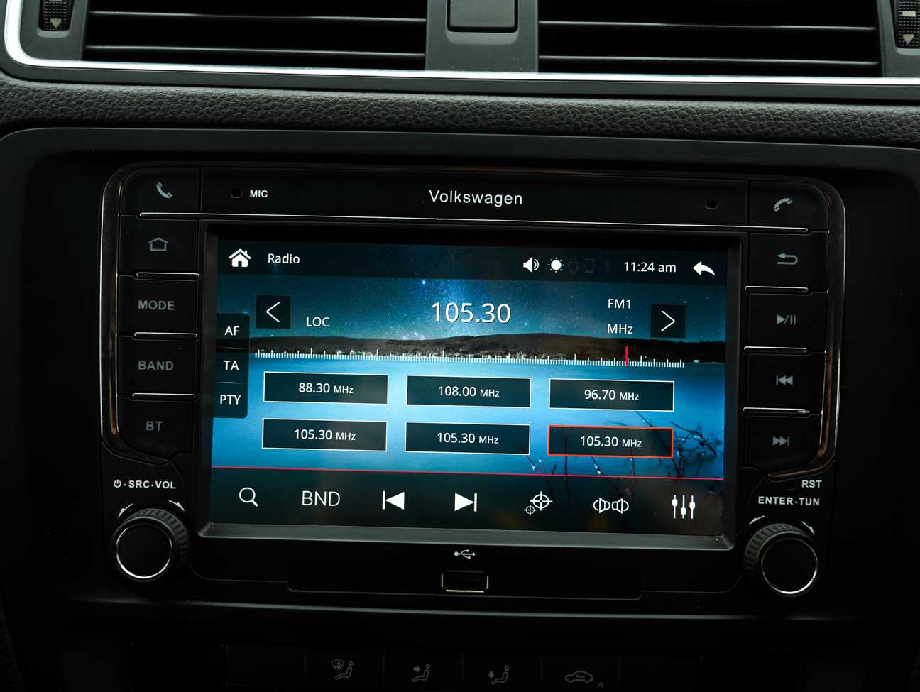 terpakai 2015 Volkswagen Jetta TSI 1.4