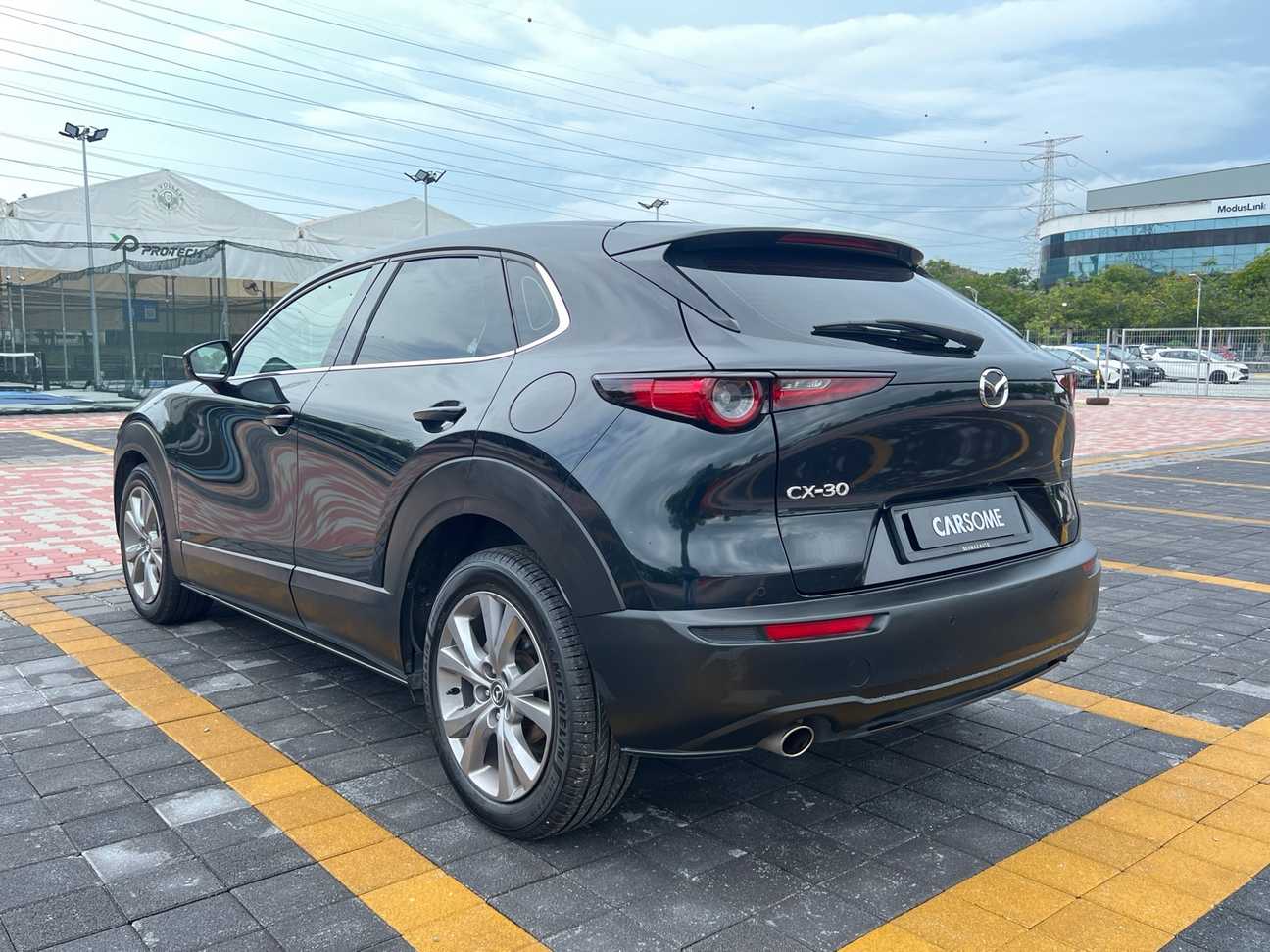 terpakai 2023 Mazda CX-30 SKYACTIV-G High Plus 2.0