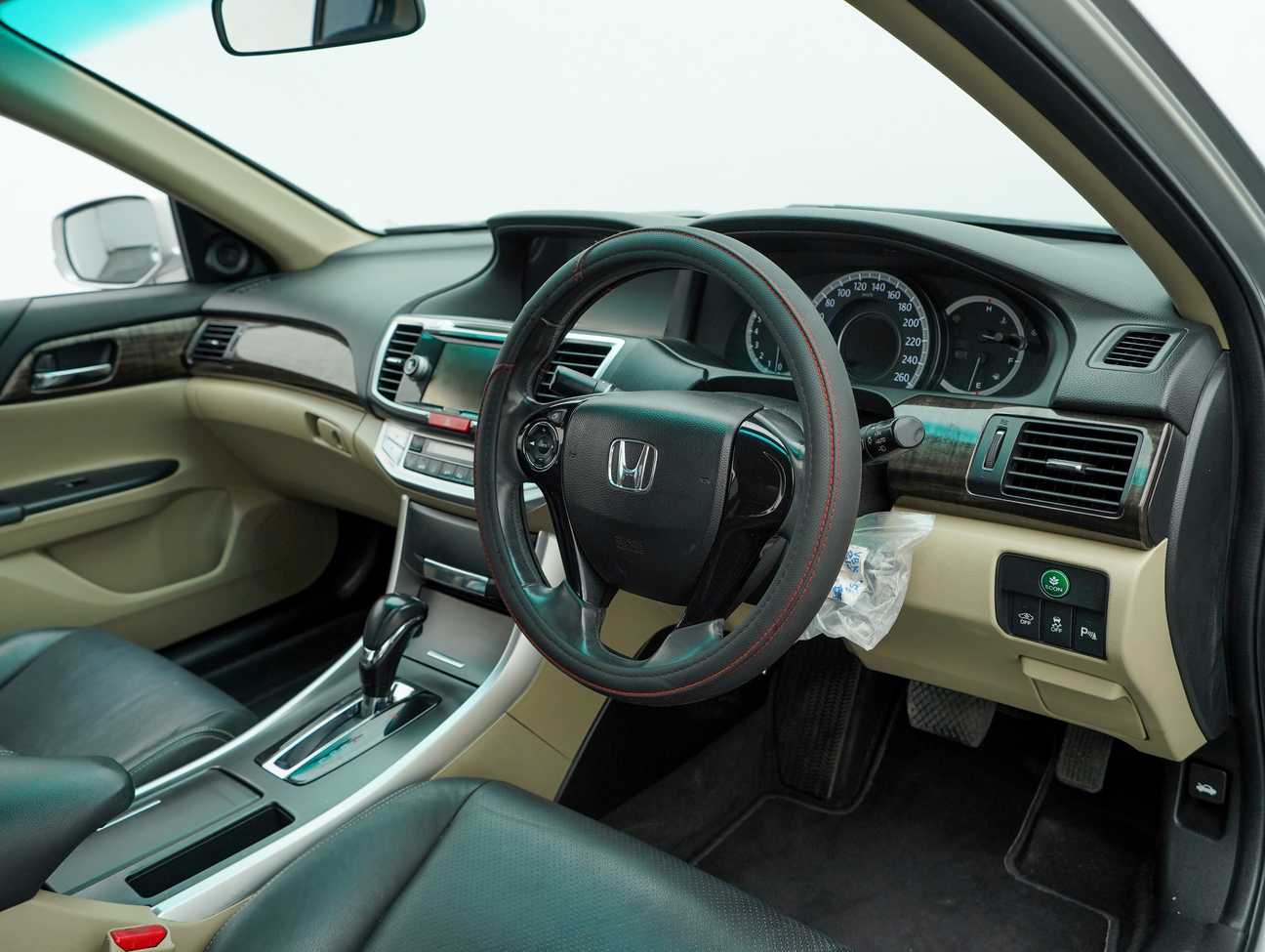 used 2013 Honda Accord VTi 2.0