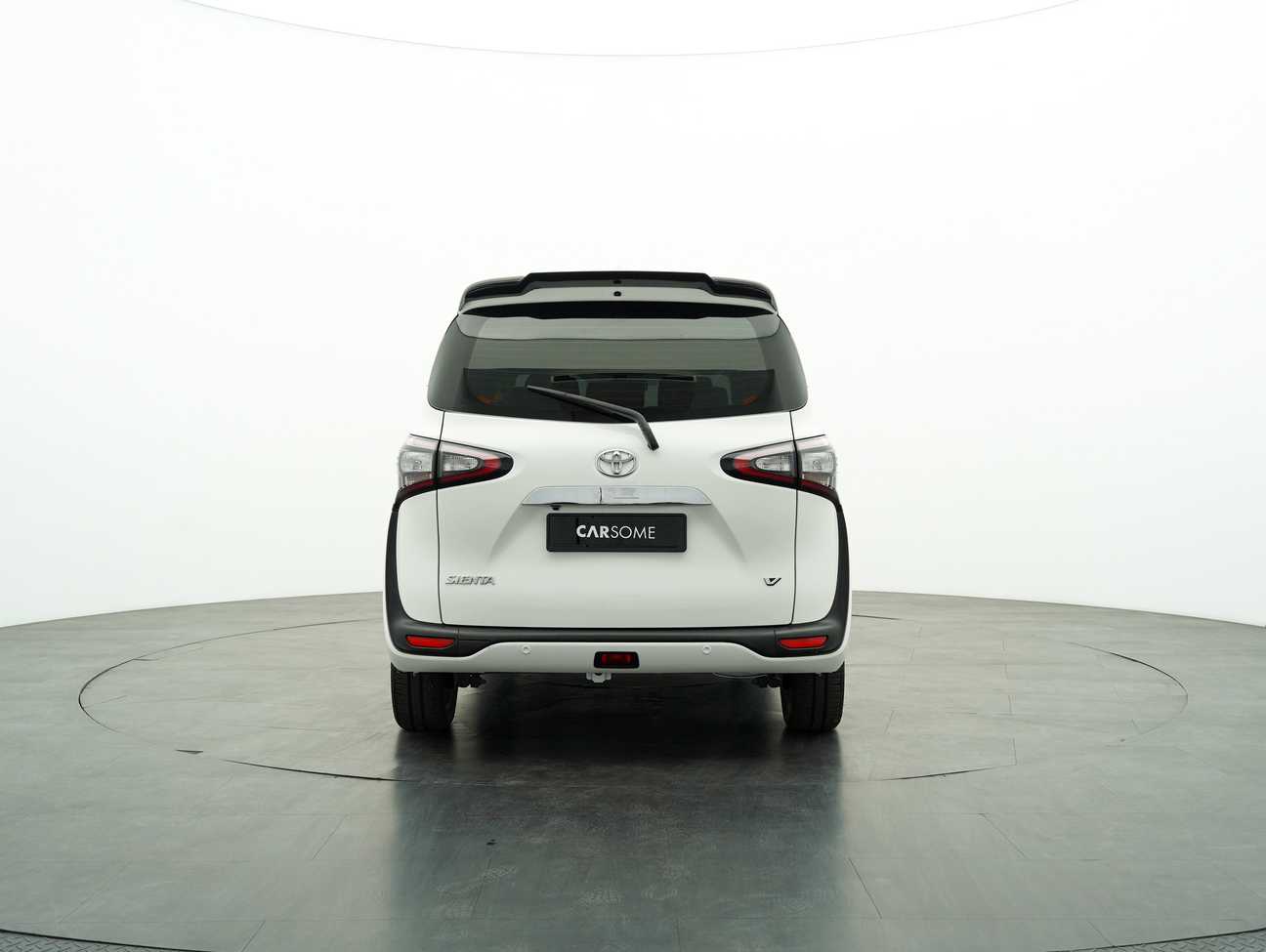 used 2016 Toyota Sienta V 1.5