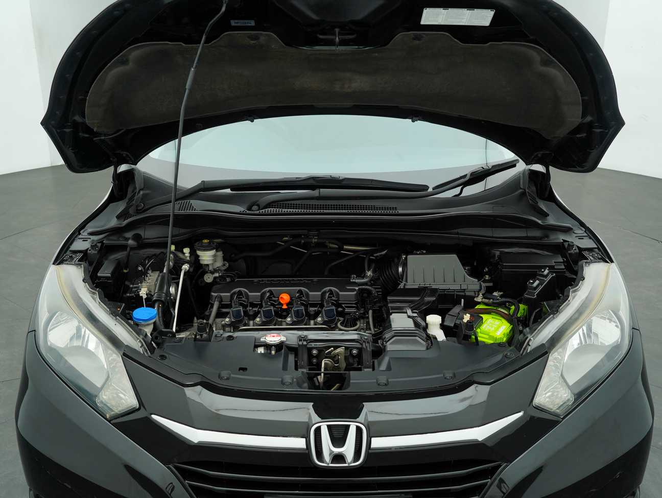 terpakai 2016 Honda HR-V i-VTEC S 1.8