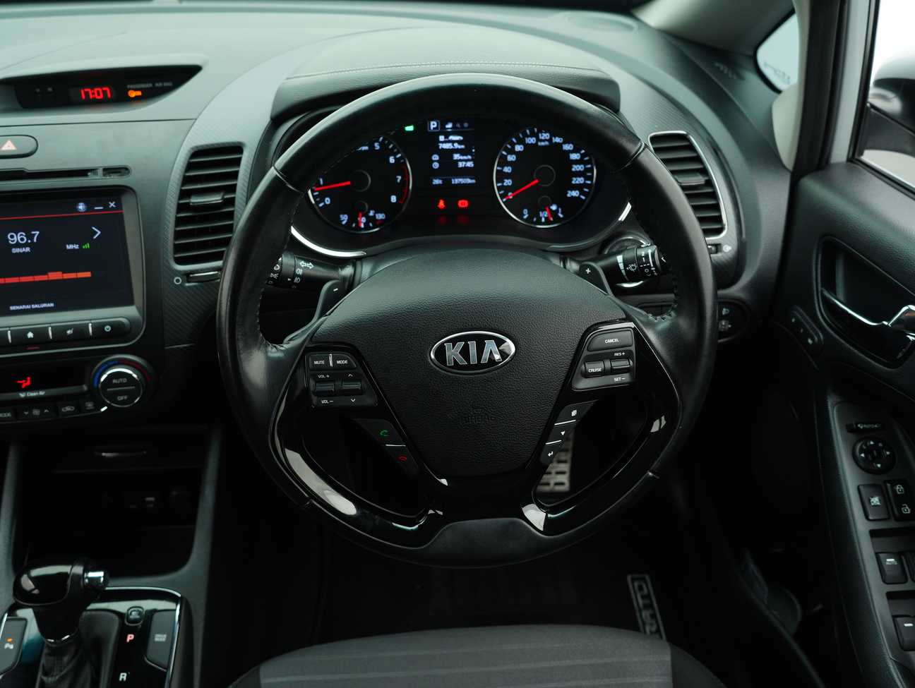 used 2017 Kia Cerato K3 1.6