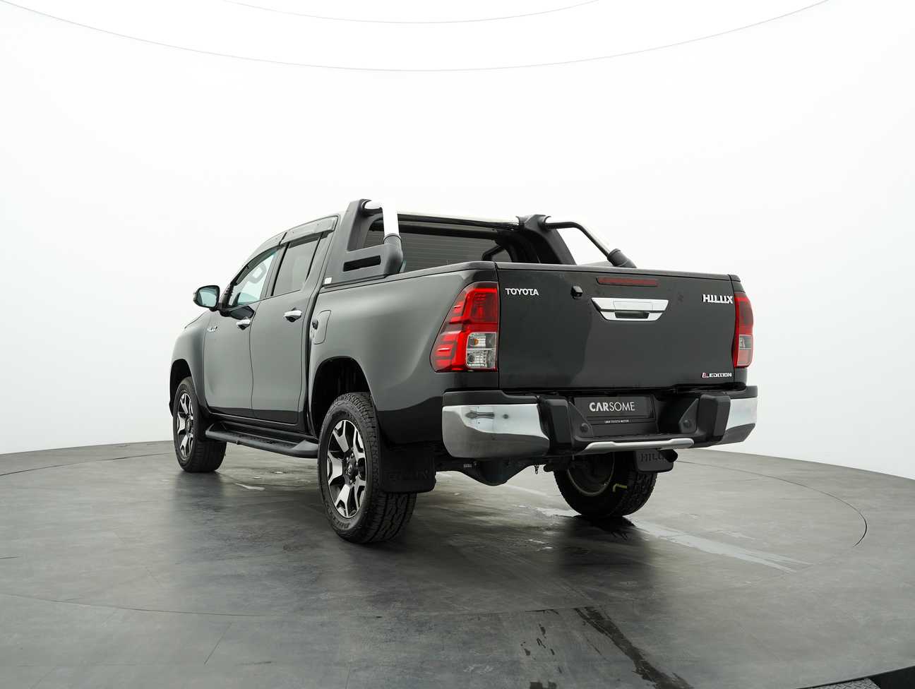 used 2019 Toyota HILUX DOUBLE CAB LE 4X4 2.4