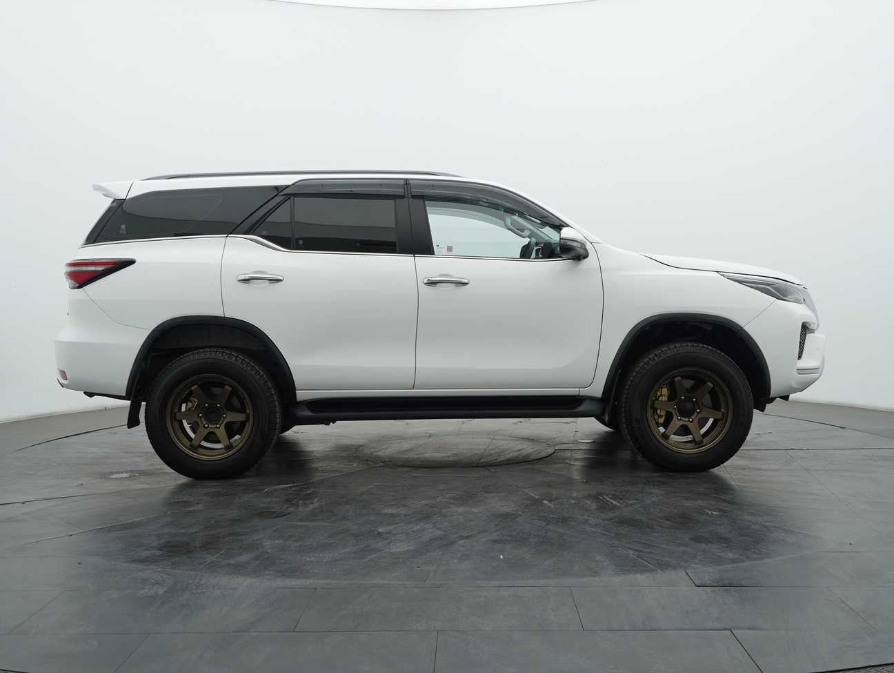 used 2025 Toyota Fortuner SRZ 2.7