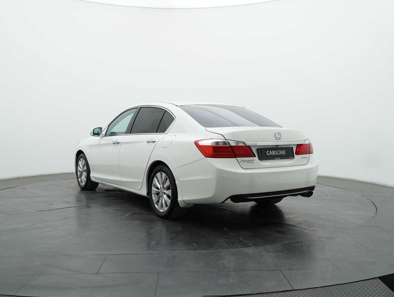 used 2015 Honda Accord VTi-L 2.0