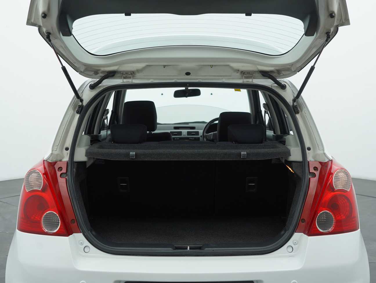 used 2011 Suzuki Swift GX 1.5