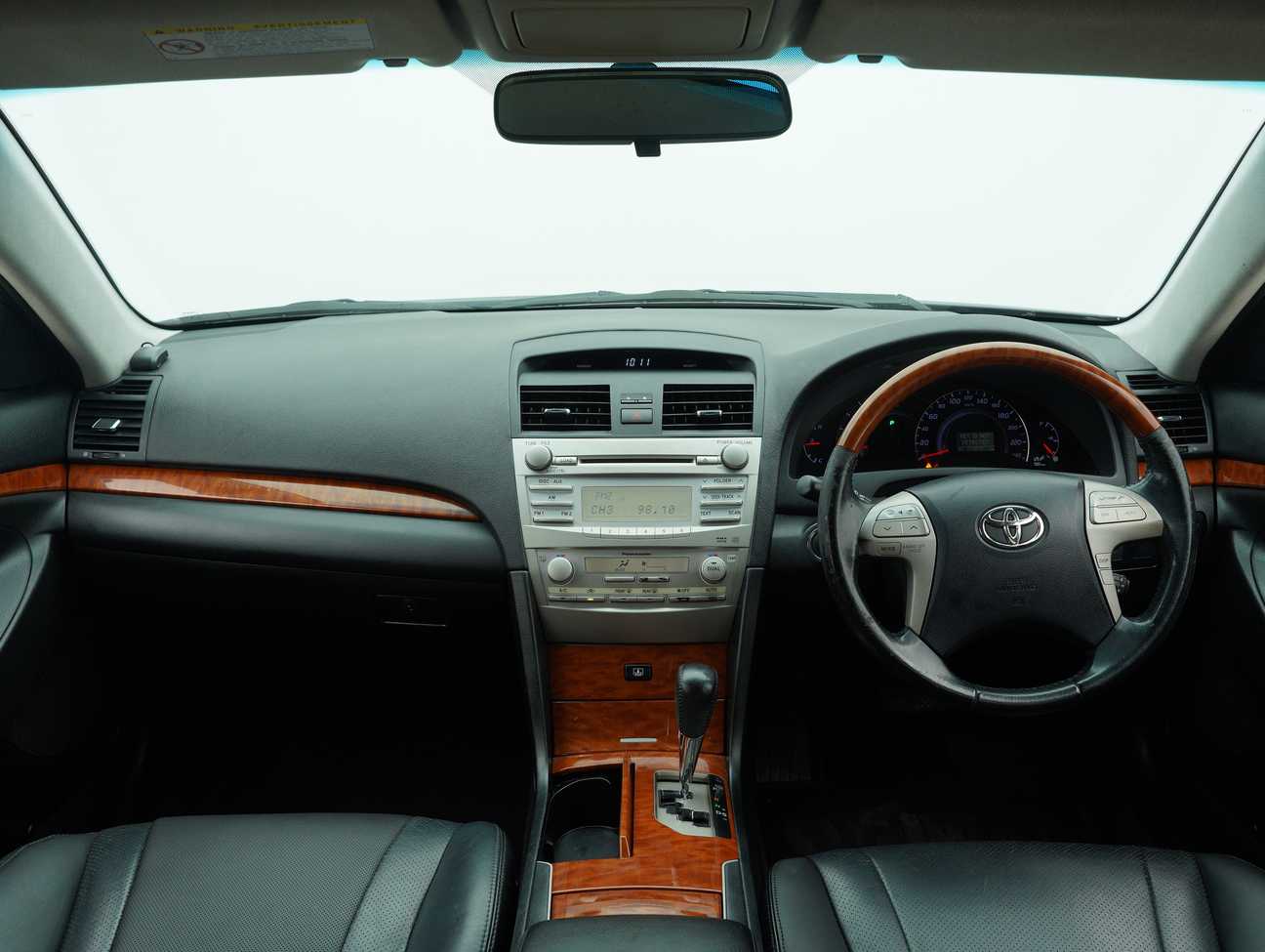 used 2012 Toyota Camry V 2.4