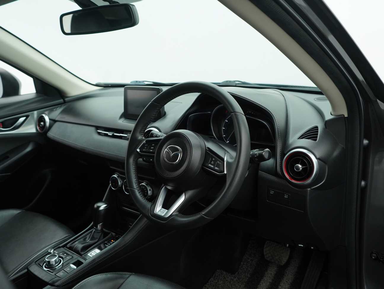 terpakai 2020 Mazda CX-3 SKYACTIV-G GVC 2.0
