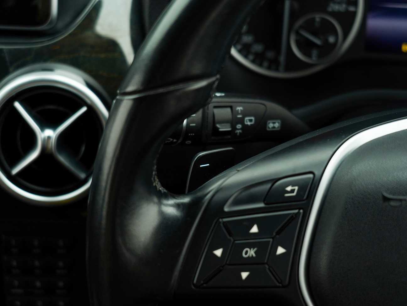 terpakai 2014 Mercedes-Benz B200 Sport Tourer 1.6