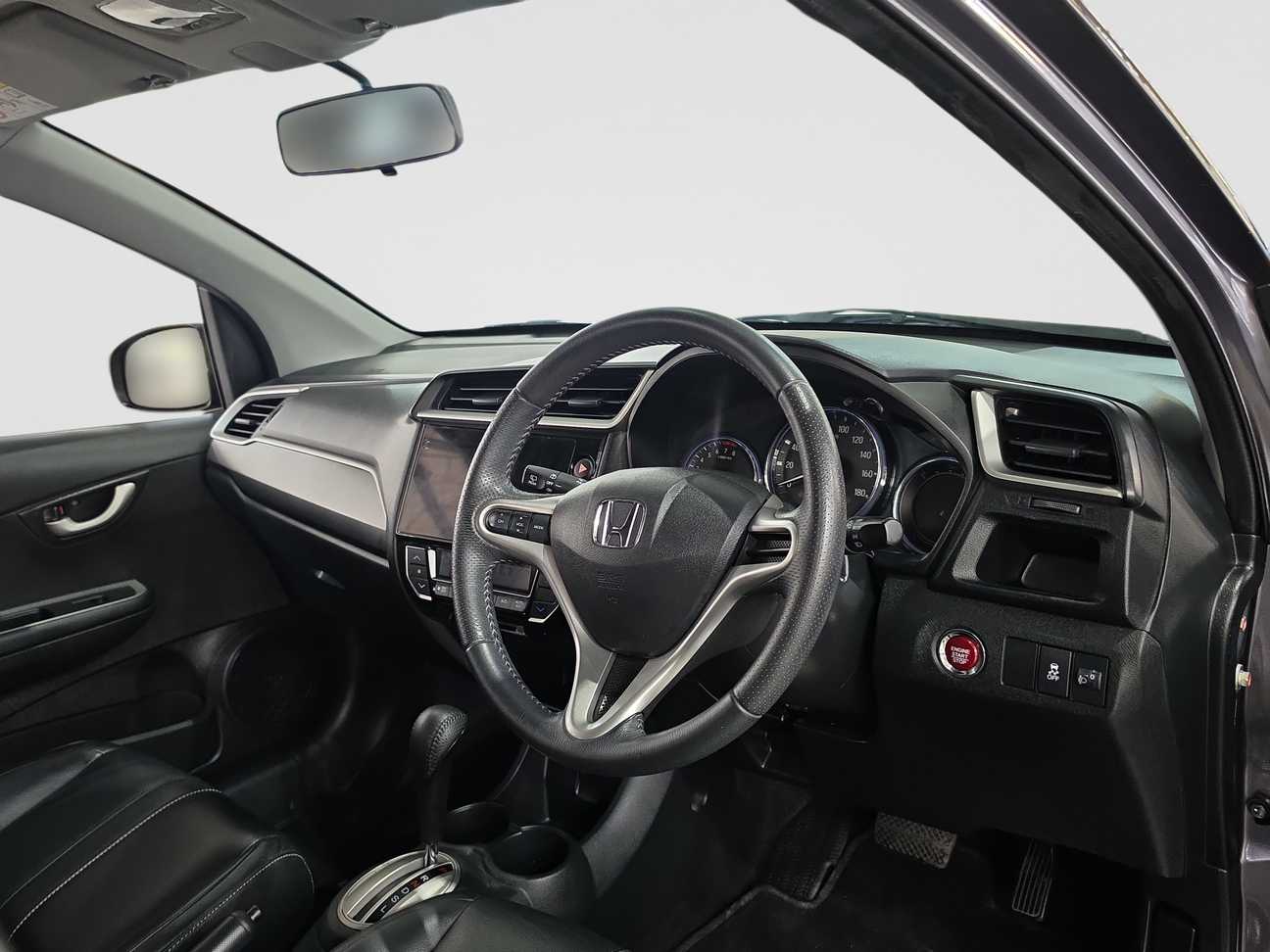 used 2018 Honda BR-V V 1.5