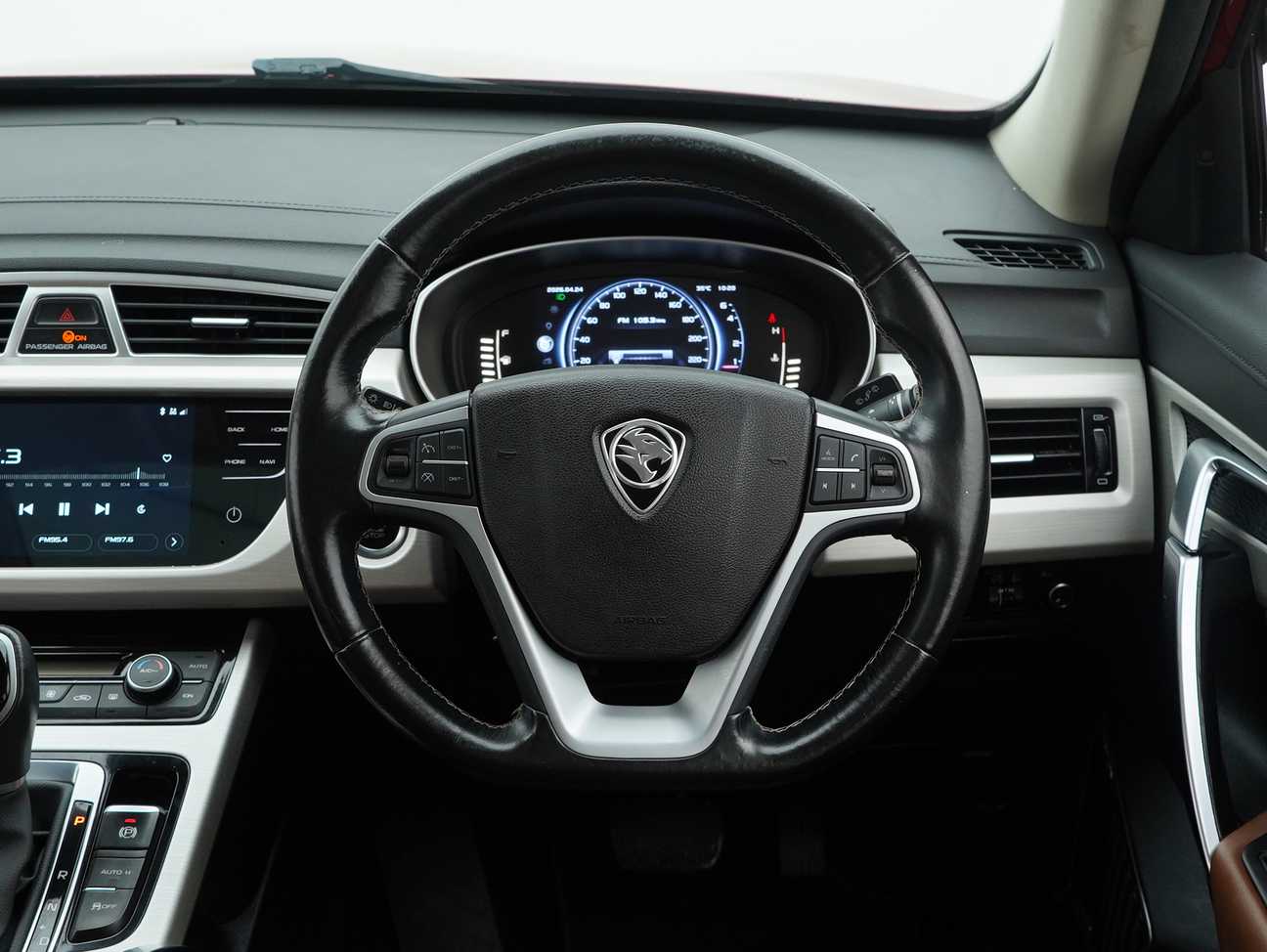 used 2019 Proton X70 Premium 1.8