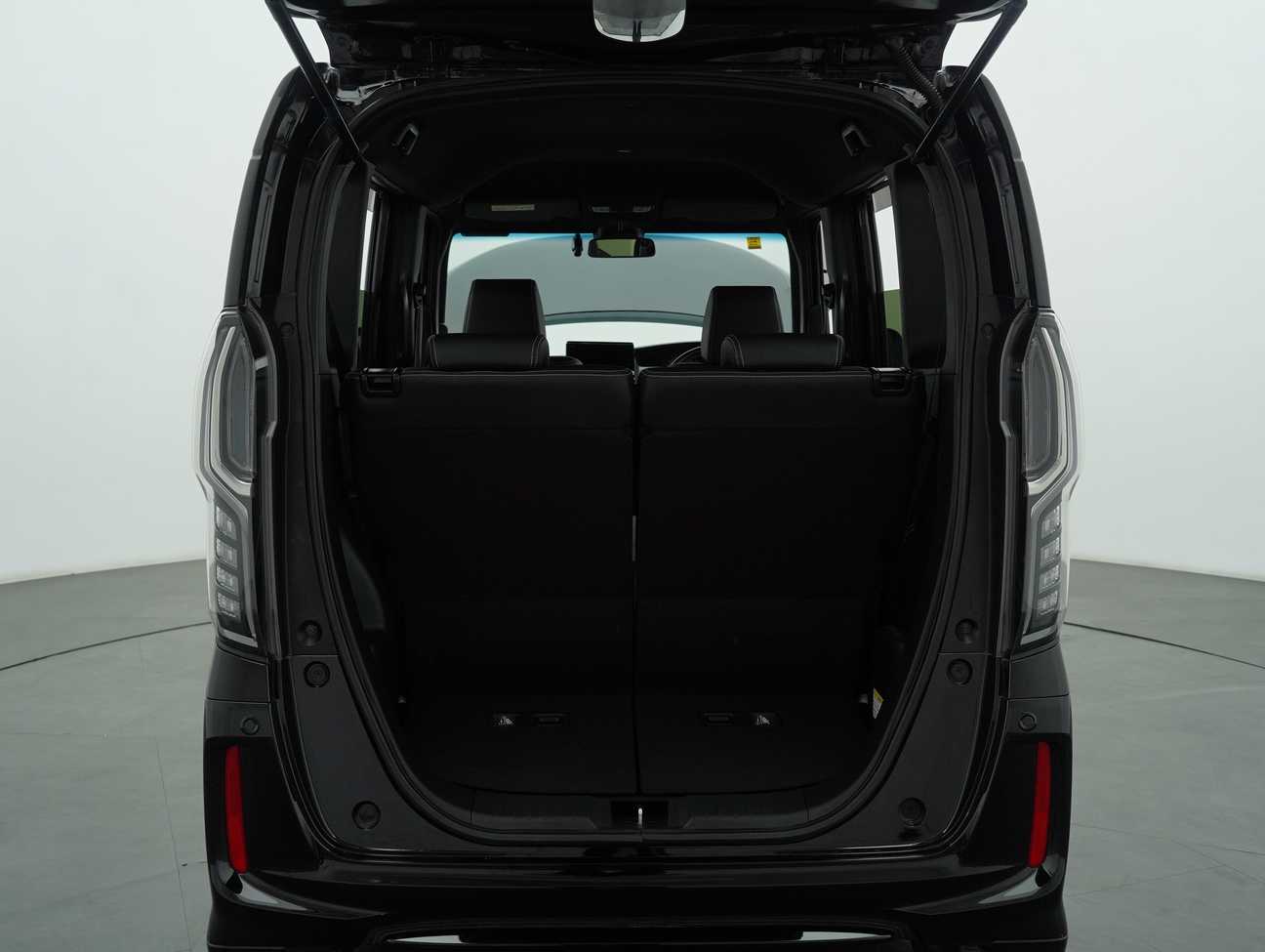 terpakai 2020 Honda N-Box Custom G L 0.7